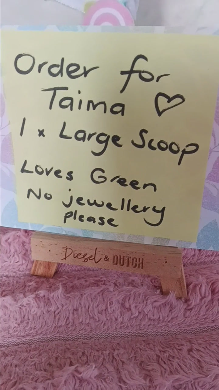 Large Scoop